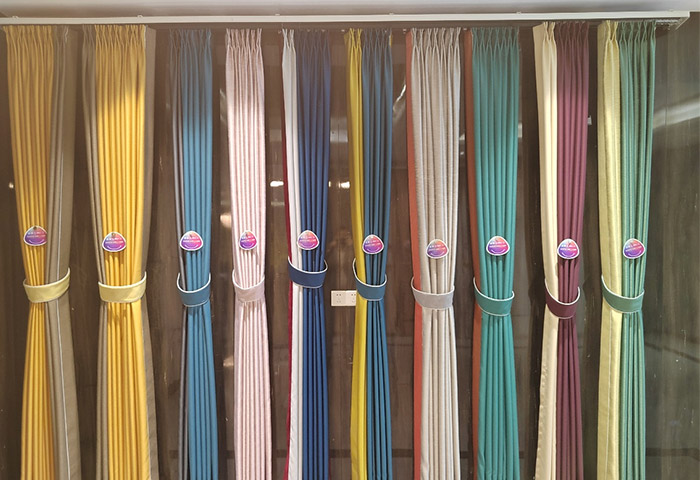 買回來(lái)就可以用的軟裝電器類產(chǎn)品-窗簾.jpg